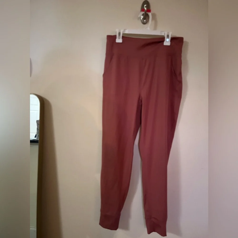 Part 2 Included with Zara - Picture 7 of 13